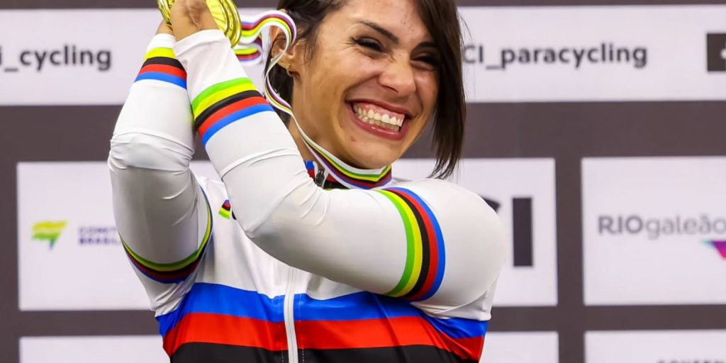 Paracycling: Sabrina Custódia is gold and 1st world record holder in the country