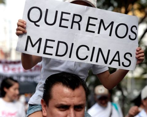 Patients fear that the Amparo Law will be an obstacle to accessing medications