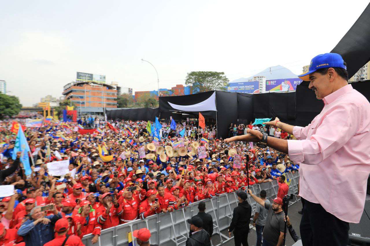 People mobilize this Tuesday in defense of peace and sovereignty