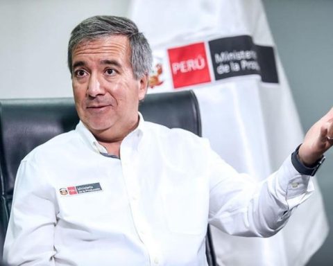 Peru Cámaras urges Jerí that Raúl Pérez Reyes not continue as Minister of Economy