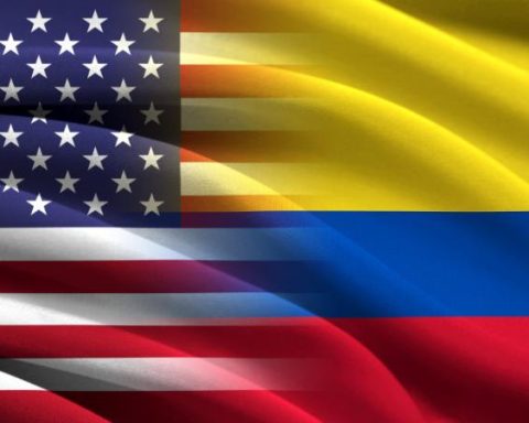 Petro assures that FTA is 'de facto suspended by unilateral decision of the US.'