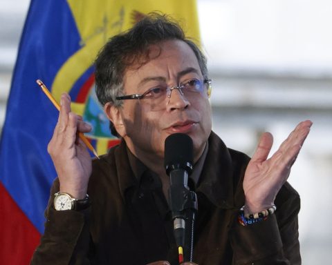 Petro assures that the US violated sovereignty of Colombian waters