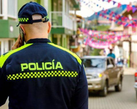 Petro proposes integrating police forces in the region to combat drug trafficking