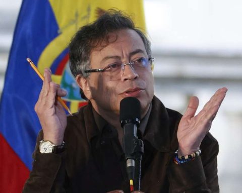 Petro says that “aid” from the US does not benefit Colombian society