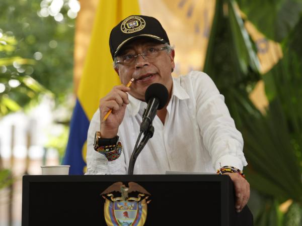 Petro, to apologize for comments about female journalists, after the Court's ruling
