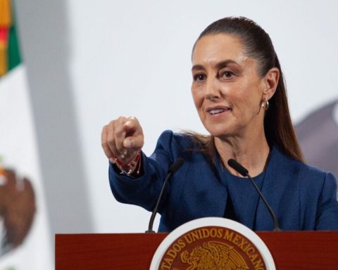 Politicians congratulate Sheinbaum a year after becoming the president of Mexico