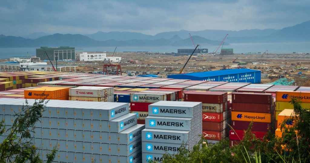 Port fees in China and the US alter the flow of goods and raise tariffs