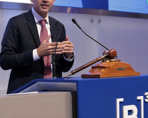 Port of São Sebastião will be auctioned by April 2026, says minister