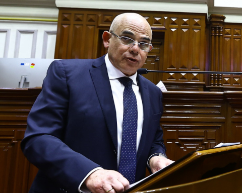 Premier Ernesto Álvarez: "We are different, our cabinet is not from one party"