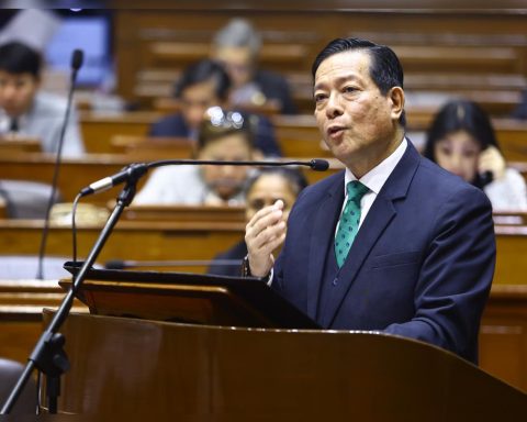 Prime Minister, Eduardo Arana, delegitima protests from generation Z and links them with "criminal organization"