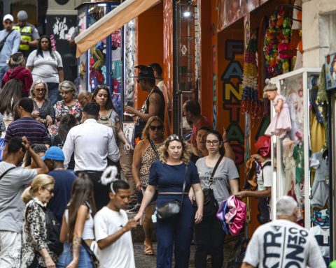 Program leads 2.5 million CadÚnico subscribers to become MEI