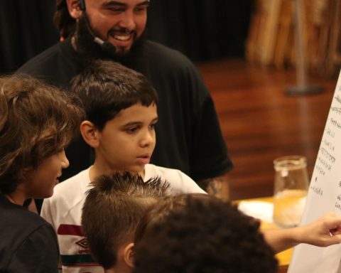 Project takes poetry battle to public schools in Rio de Janeiro