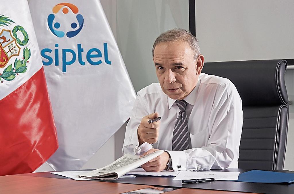 Rafael Muente accuses Dina Boluarte's government to want to take him away from Osiptel
