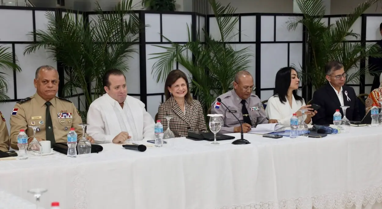 Raquel Peña: “El Gobierno seguirá actuando con firmeza y transparencia por la seguridad del país”