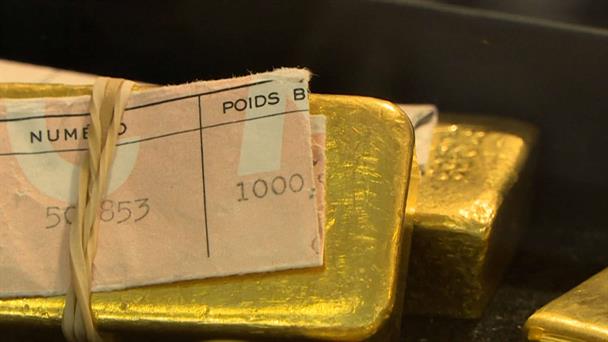 Record gold price: investors seek safe haven