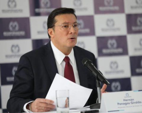 Registrar Hernán Penagos speaks about the consultation of the Historical Pact