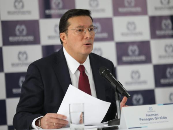 Registrar Hernán Penagos speaks about the consultation of the Historical Pact