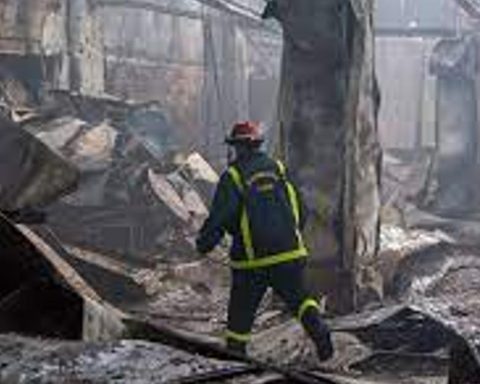 Repairing the La Coloma disaster will cost at least 110 million pesos, most of it in foreign currency