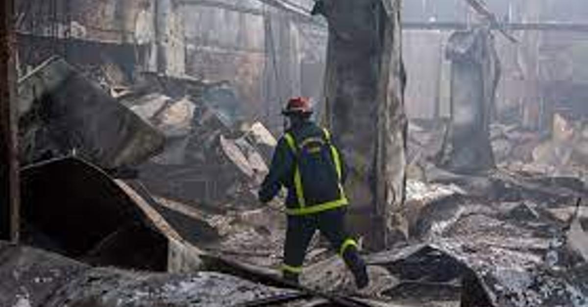 Repairing the La Coloma disaster will cost at least 110 million pesos, most of it in foreign currency