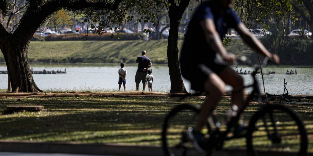 Research reveals concern for children in climate extremes