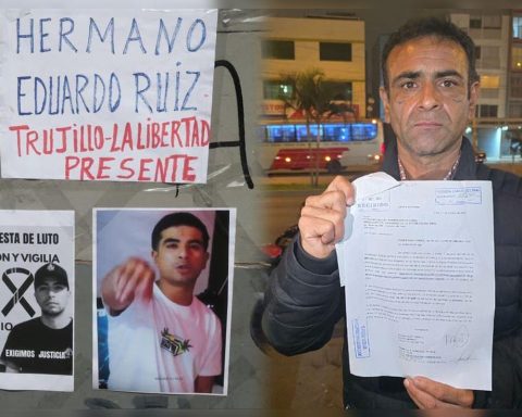 Roger Ruiz: a father who walks with his son's name in his hand