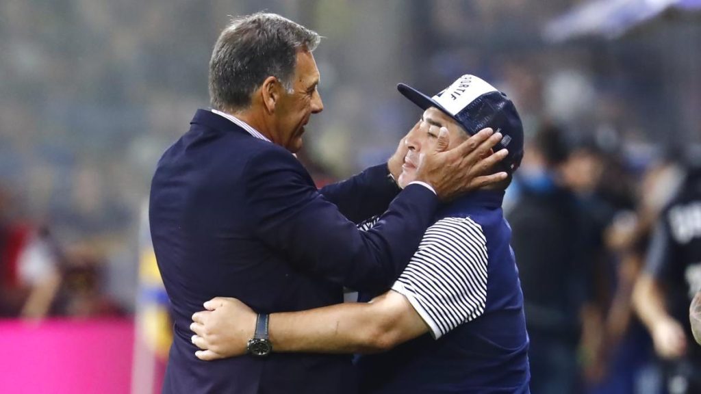 Russo, like a father to Riquelme and Muniain's last coach