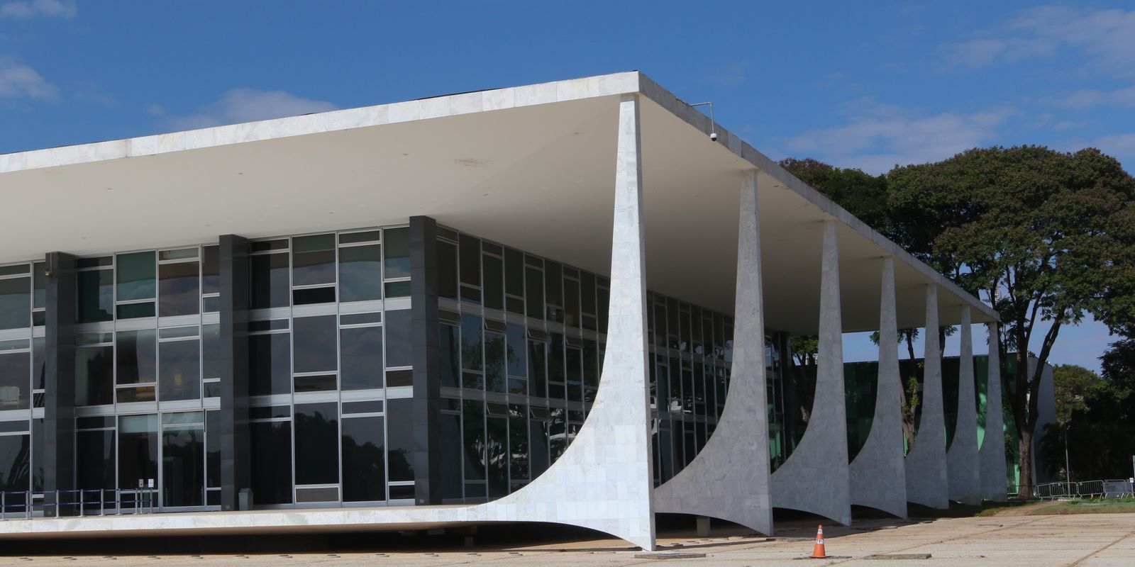 STF has 2 votes to keep the beverage control system deactivated