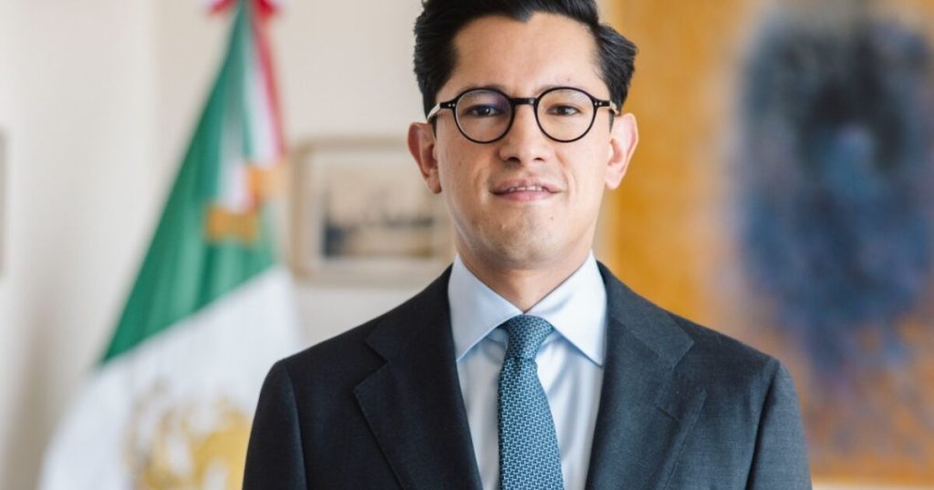 Sheinbaum proposes Roberto Velasco as head of North America at SRE