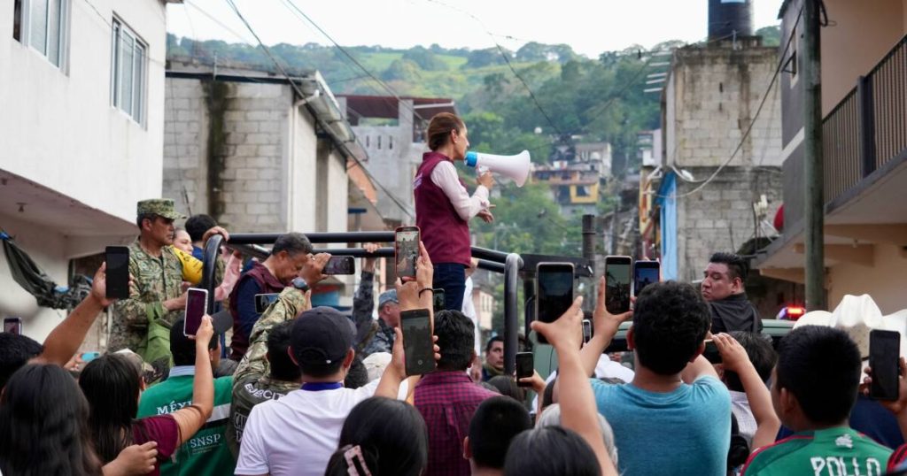 Sheinbaum supervises rain damage in Hidalgo and starts a housing census