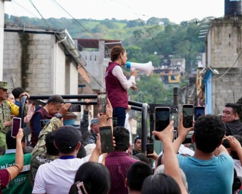 Sheinbaum supervises rain damage in Hidalgo and starts a housing census