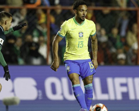 Side Vitinho is summoned to defend the Brazilian team