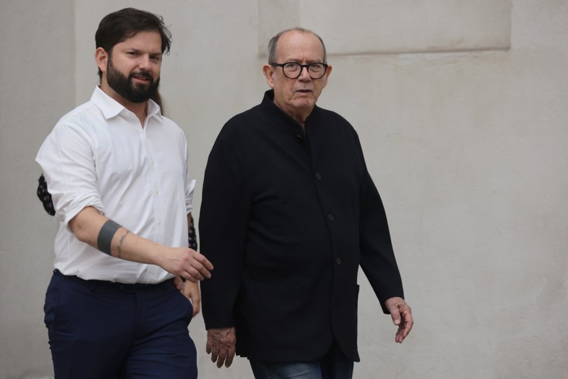 Silvio Rodríguez visits La Moneda and dialogue with President Boric