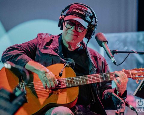 Silvio visits Lucía Topolansky, widow of Pepe Mujica, in Uruguay