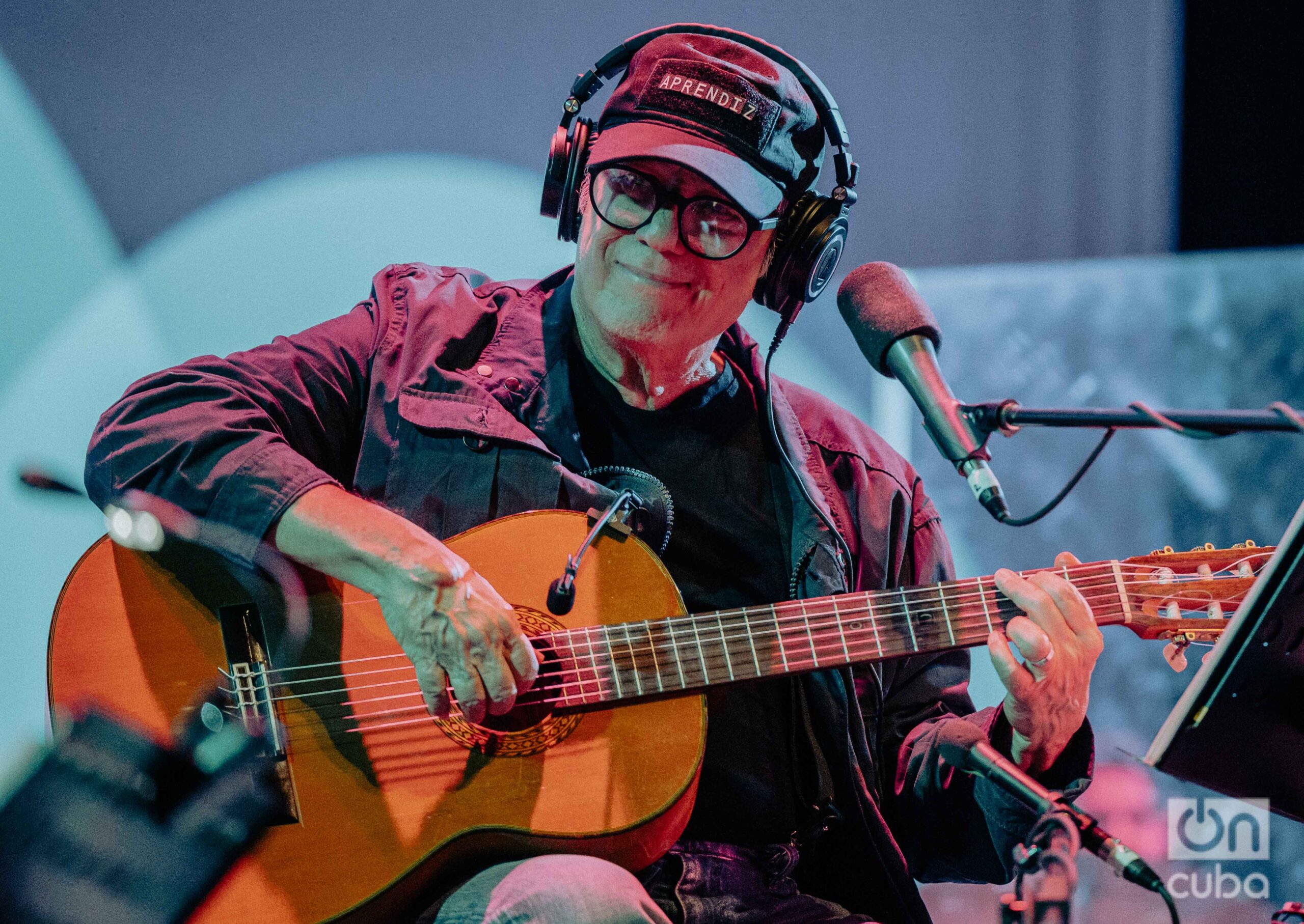 Silvio visits Lucía Topolansky, widow of Pepe Mujica, in Uruguay