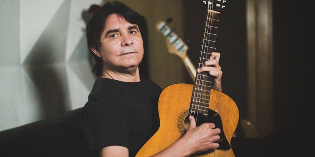 Singer Lô Borges is in stable condition after undergoing tracheostomy