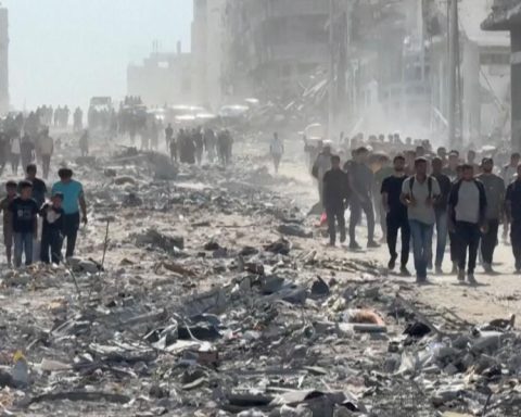 Some 200,000 people returned to northern Gaza since the ceasefire