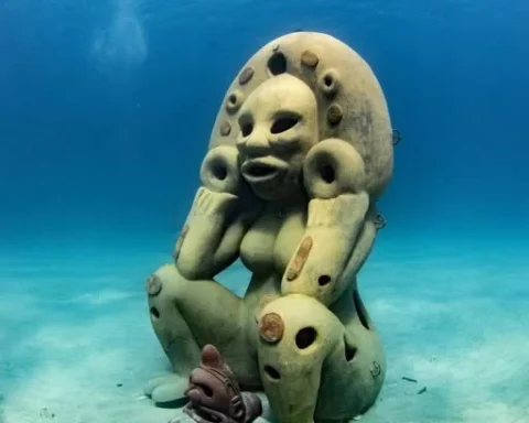 Sosúa councilors order to remove Atabey statue for "idolatry"