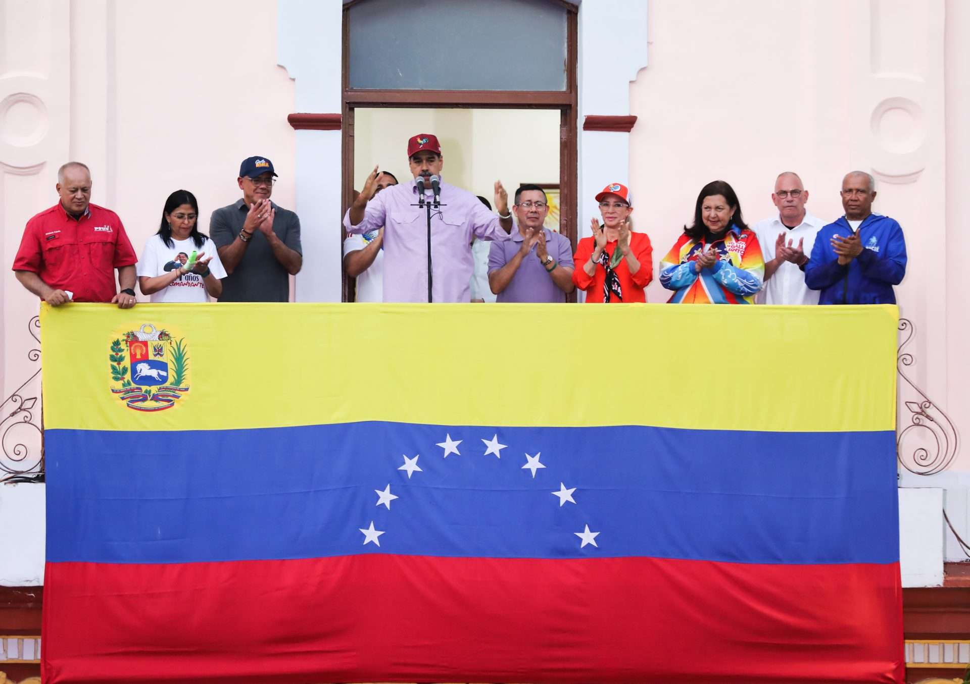 Sovereignty, peace and civil-military-police union, national shield against the imperial siege