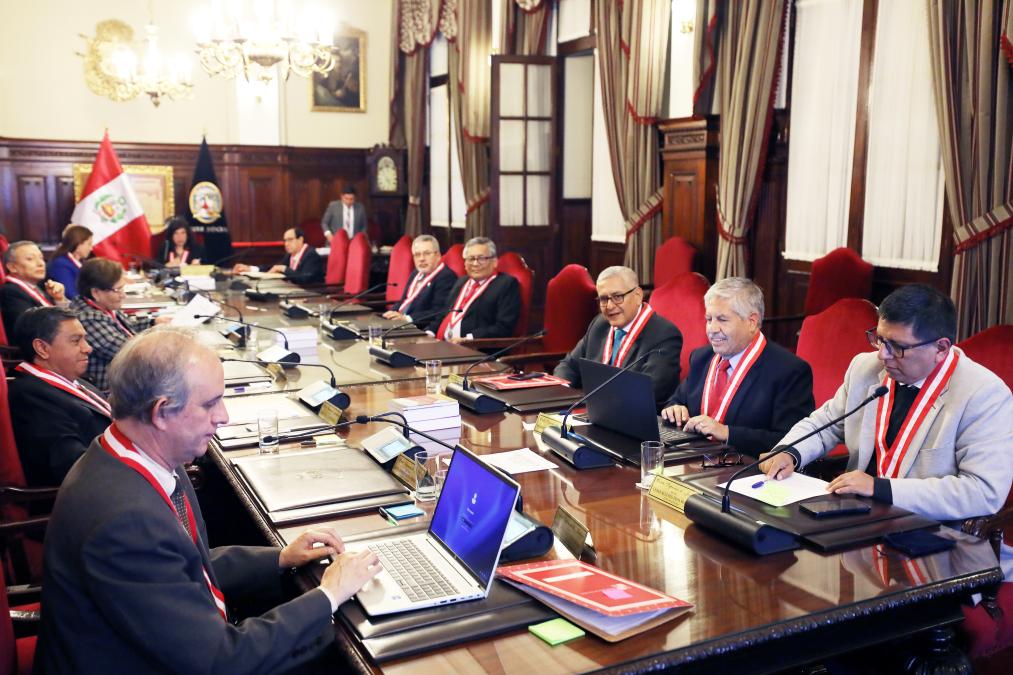 Supreme Court urges to preserve democratic principles