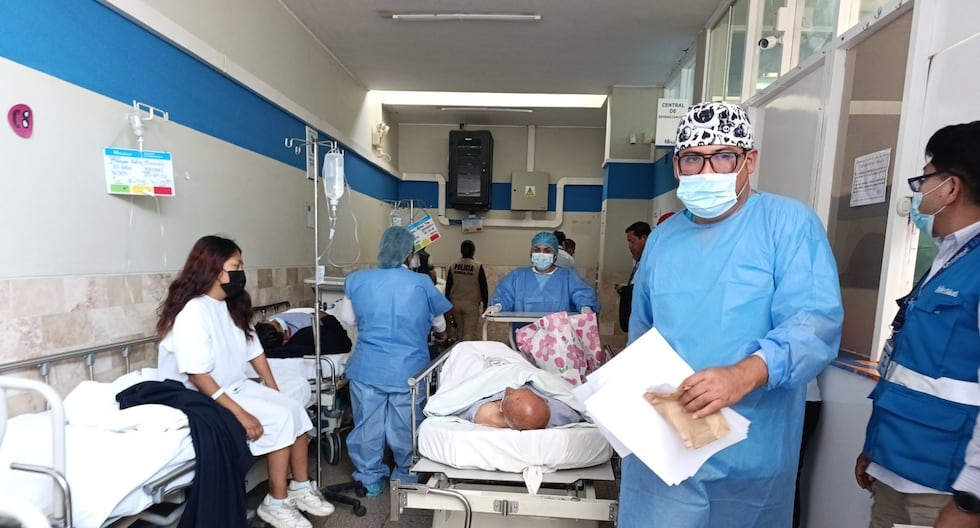 Tacna: Patients admitted to emergency are treated in Essalud corridors