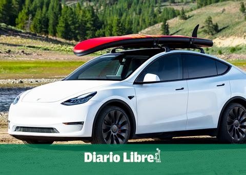 Tesla launches cheaper versions of the Model Y and Model 3