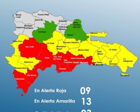 El COE mantiene provincias en alerta por riesgo de inundaciones