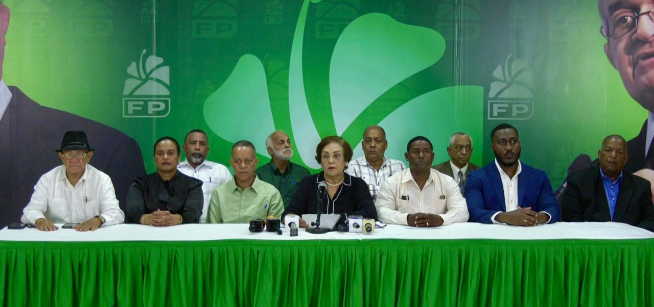 The Government punishes more than 750 thousand employees with undue taxes, says Fuerza del Pueblo