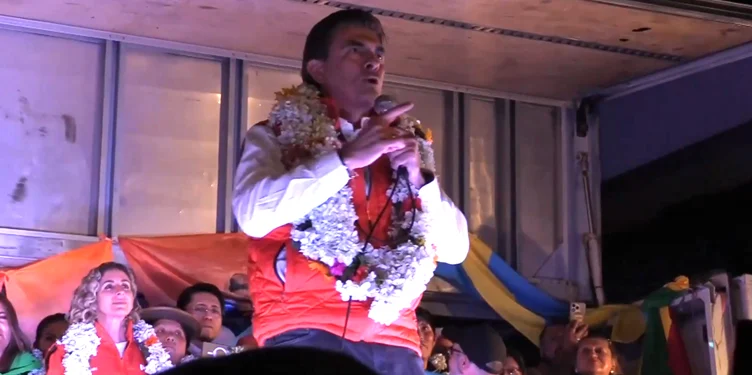 Rodrigo Paz Pereira, Bolivia