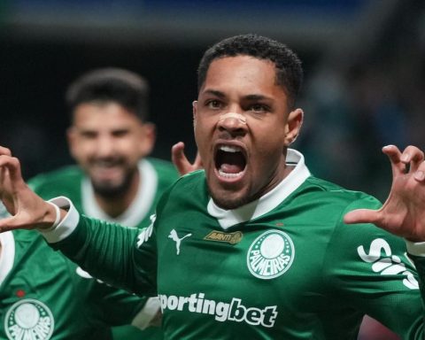 The Palmeiras de Vitor Roque is already a leader