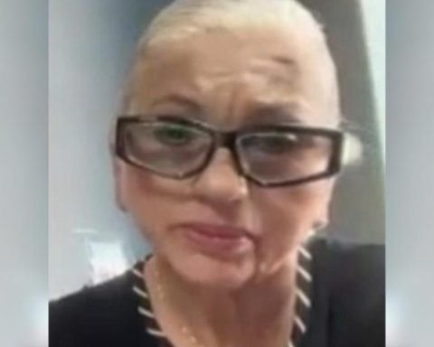 The Prosecutor's Office accused the former governor of Quindío Amparo Arbeláez of four crimes