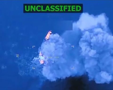 The US attacks the seventh “drug boat” and compares drug cartels to Al Qaeda