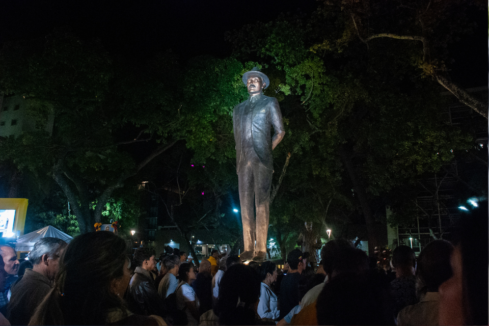 The canonization of a doctor and a nun: a mirror of Venezuelan identity