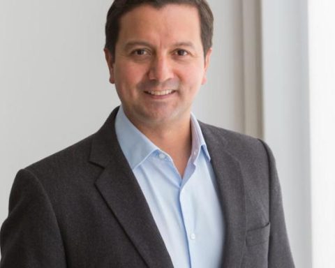 'The country needs great economic debates, to think about different solutions'