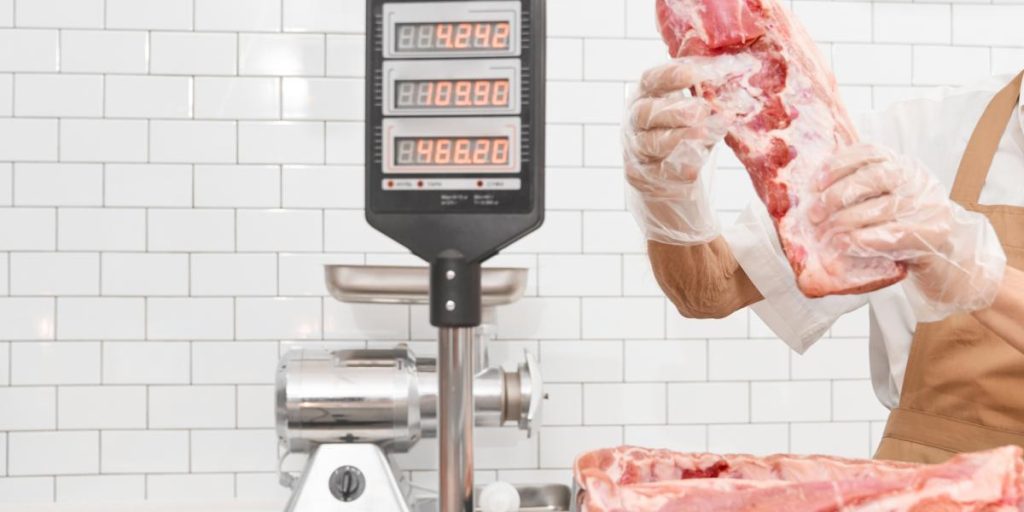 The future of meat: Chicken will dominate global consumption in 2035, according to the FAO and the OECD